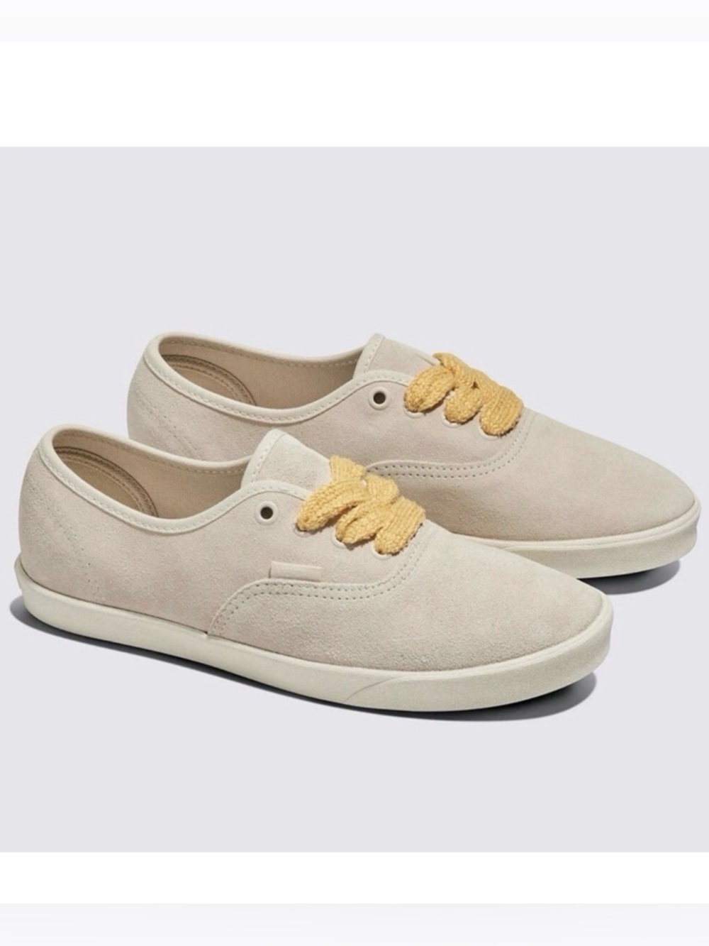 Vans Authentic Low Pro Unisex Ivory Suede Sneakers Size W 9.5 M 8 NWT